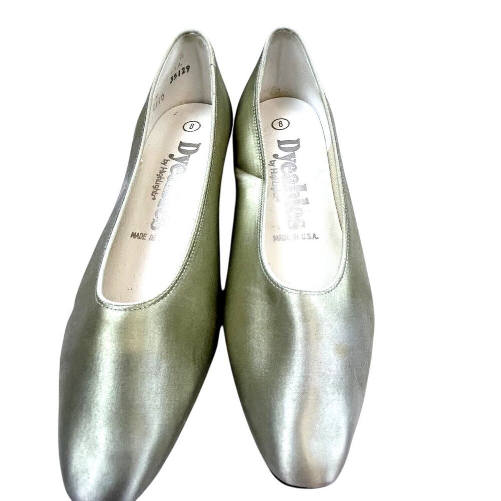 SKU 2076 Vintage Dyeables by Highlights Light Gold Pump Heels Size 8